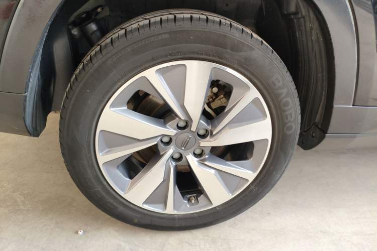 Used Geely Auto Haoyue 2020 1.8TD DCT Flagship 7-Seater
