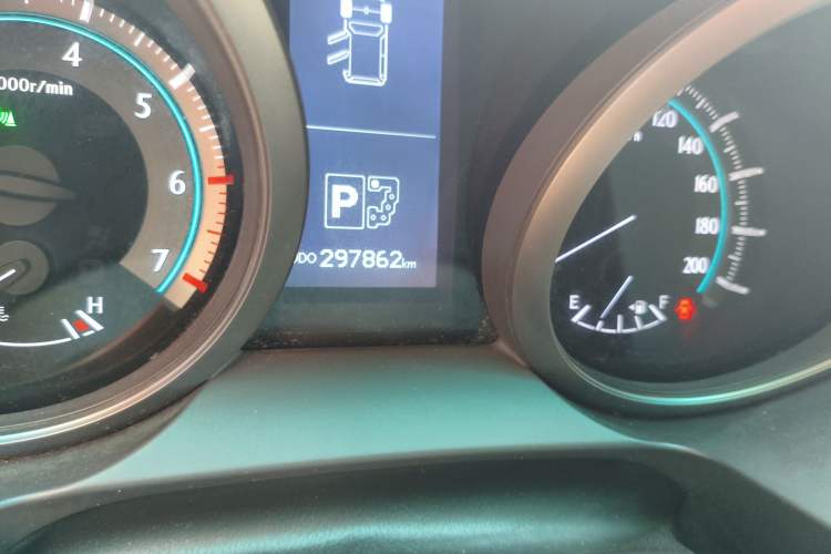 Used Toyota Prado 2010 4.0L Automatic TX-L NAVI