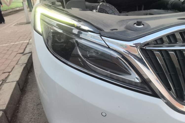 Used Buick GL8 2017 ES 28T Flagship Model China V Standard