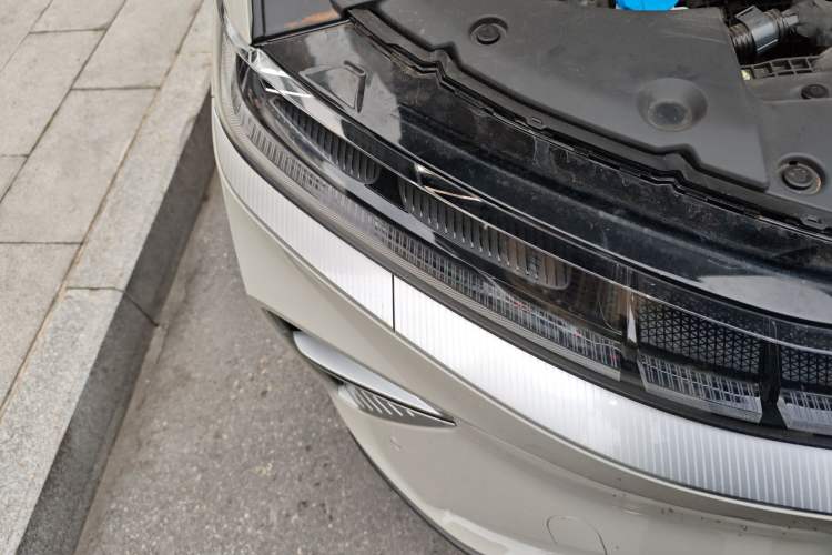 Used Haval Fierce Dragon Max 2025 Hi4 165 Plus Long-Range Version Right Front Headlight