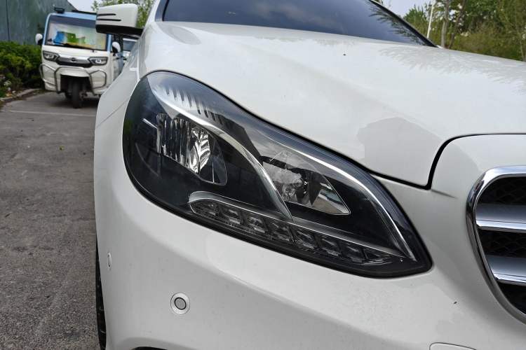 Used Mercedes-Benz E-Class 2015 Facelift E 200 L Sport Edition