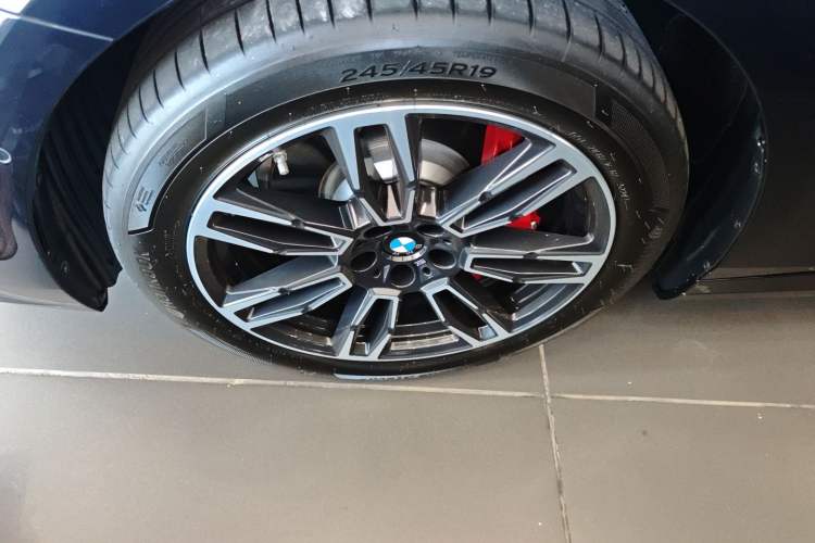 Used BMW 5 Series 2025 530Li Leading Model M Sport Package
