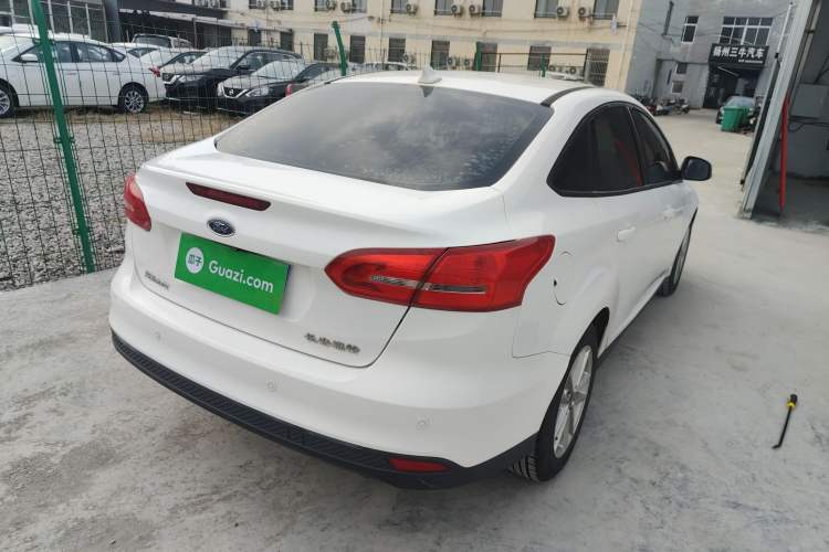 Used Ford Focus 2018 Sedan Classic 1.6L Automatic Trendy SmartDrive Edition