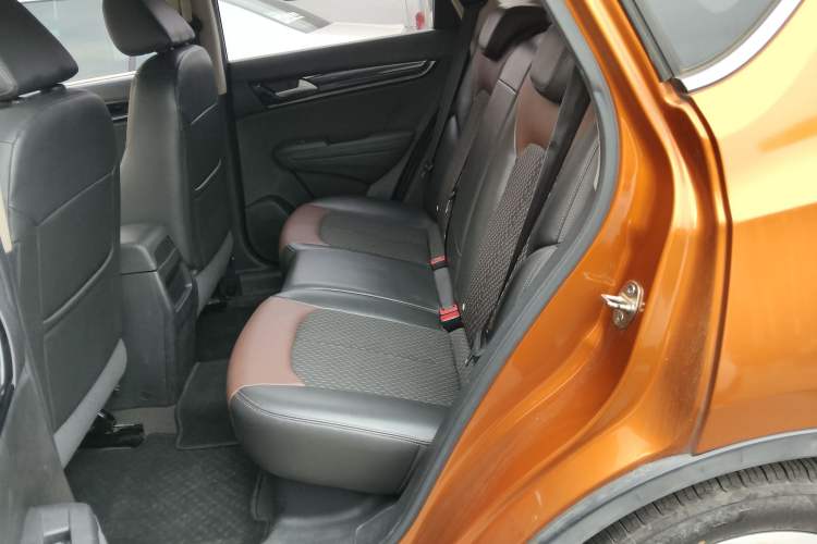 Used Dongfeng Aeolus AX5 2017 1.4T Manual Quyue Model