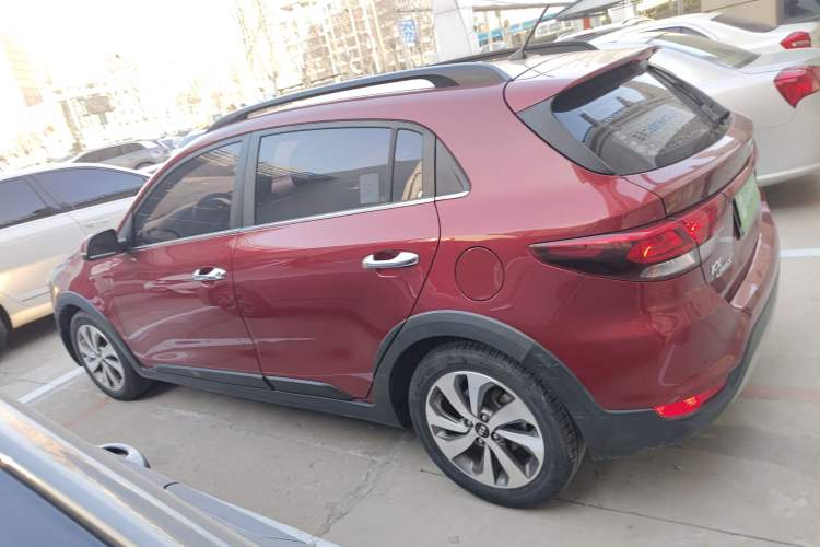 Used Kia KX Cross 2018 1.6L Automatic Dynamic Sunroof Version Exterior 3