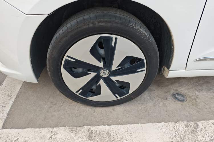 Used Dongfeng Aeolus E70 2021 500 Ultra-Comfort Edition