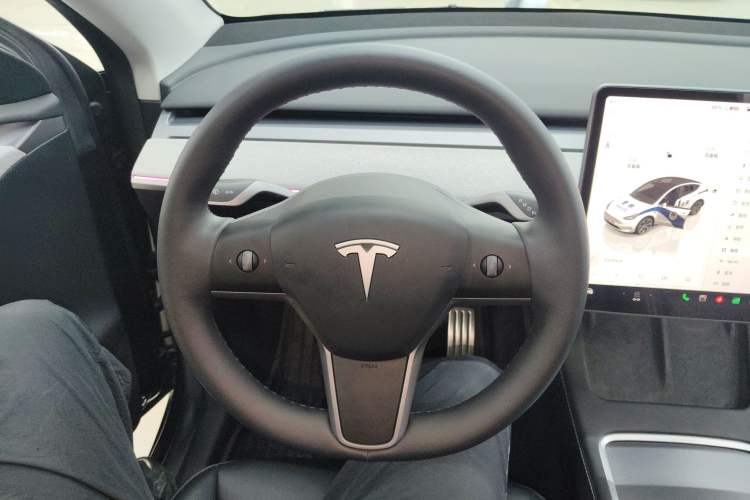Used Tesla Model Y 2024 Rear-Wheel-Drive Version
