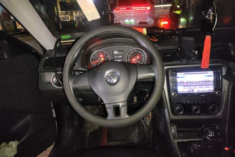 Used Volkswagen Passat 2013 1.4TSI Manual Luxury Edition
