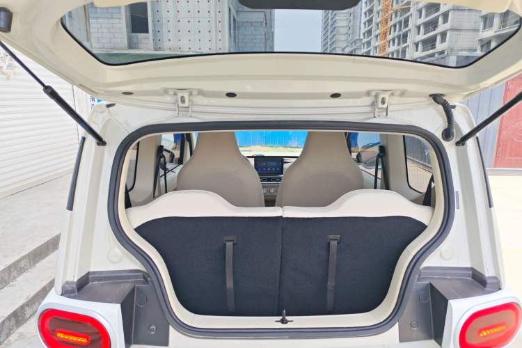 Used Wuling Hongguang MINIEV 2024 3rd Generation 215km Youth Edition Trunk
