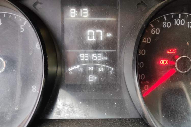 Used Volkswagen Lavida 2015 1.6L Manual Fashion Edition
