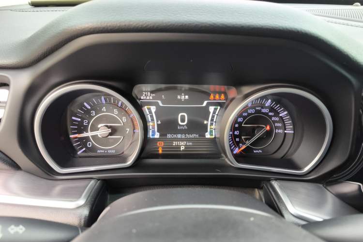 Used Jeep Grand Commander 2018 2.0T Four-Wheel Drive Premium Navigation Version China V
