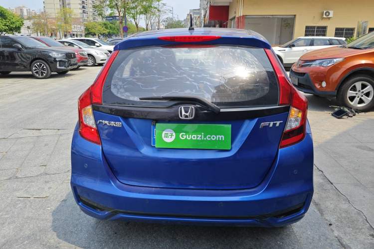 Used Honda Fit 2018 1.5L CVT Comfort Sunroof Version
