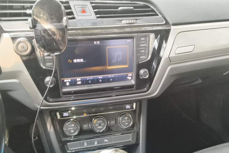 Used Volkswagen Touran 2018 Volkswagen Touran L 280TSI DSG Comfort Edition 7-seater