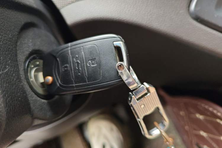 Used Wuling Hongguang 2019 1.5L S Comfort Edition China VI LAR Vehicle Key