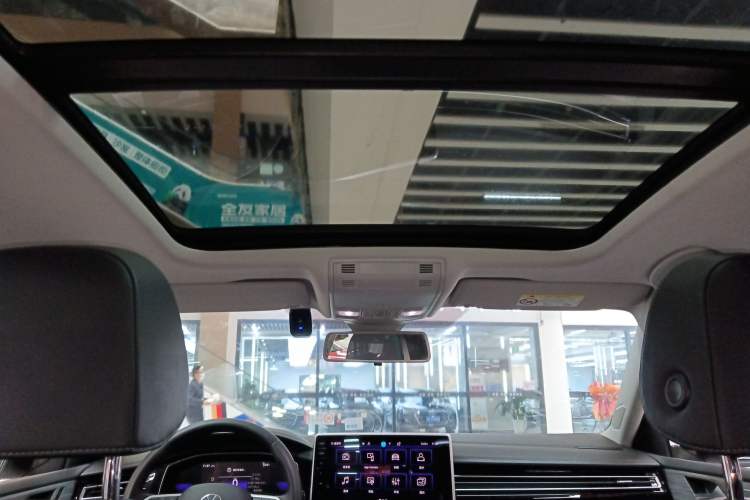 Used Volkswagen Sagitar 2024 300TSI DSG Excellence Edition Headliner