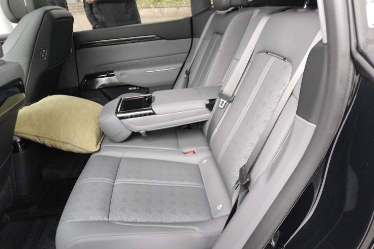 Used Zeekr 7X 2026 75kWh Rear-Drive MAX Edition