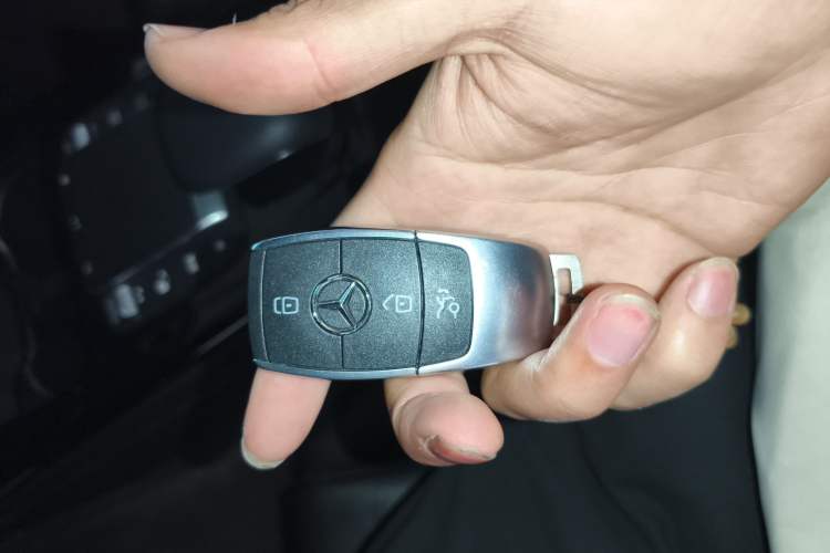 Used Mercedes-Benz A-Class 2020 Second Facelift A 180 L Sport Sedan Vehicle Key