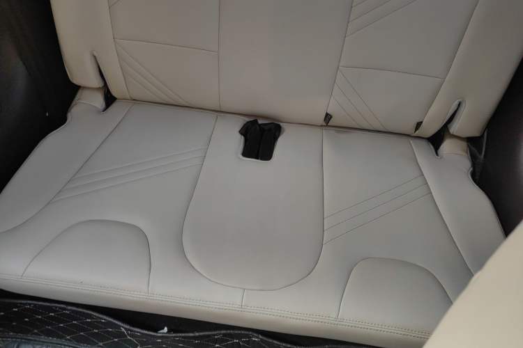 Used Chery Little Ant 2022 Sweet Pink Edition Low-Sugar Version Lithium Iron Phosphate 30 kW 301 km