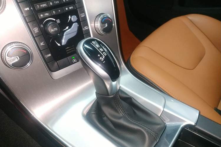 Used Volvo S60 2017 S60L T3 Smart Upgrade Edition