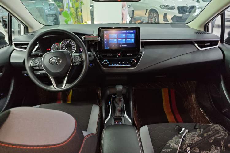 Used Toyota Corolla 2021 1.2T S-CVT Elite PLUS Edition Center Console