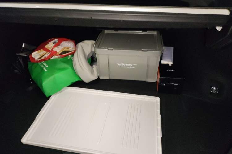 Used Lexus ES 2023 200 Excellence Edition
