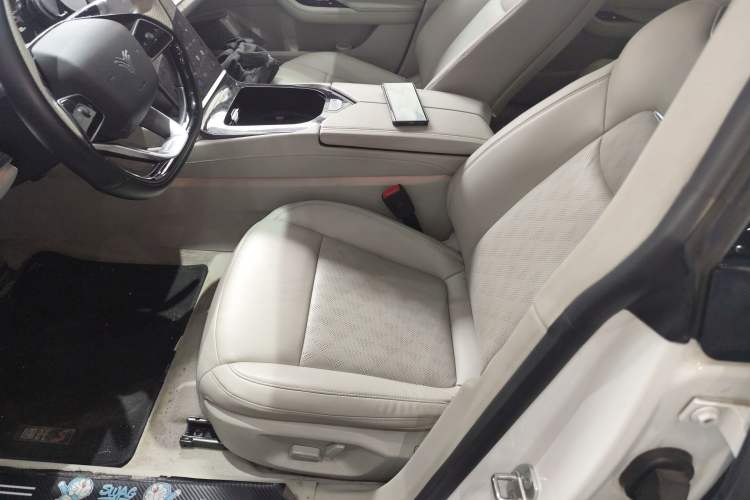 Used NETA S 2022 Extended-Range Version 1160 km Range Rear-Wheel-Drive Compact Edition