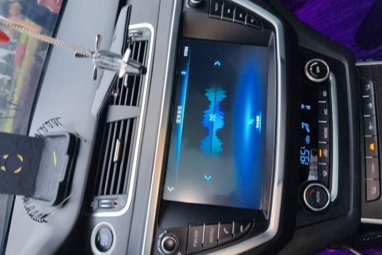 Used Land X7 2018 Geely Xingyue 1.5T Panoramic Supreme Model