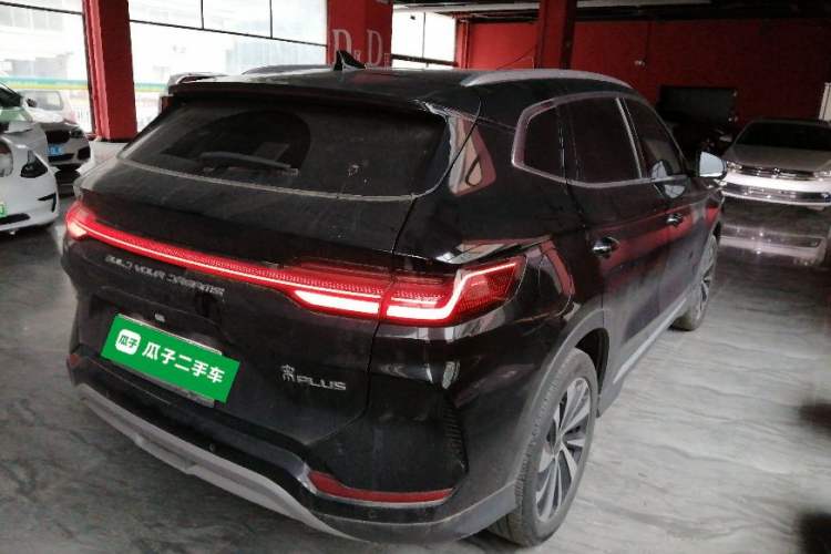 Used BYD Song PLUS New Energy 2023 Champion Edition EV 520KM Luxury Model