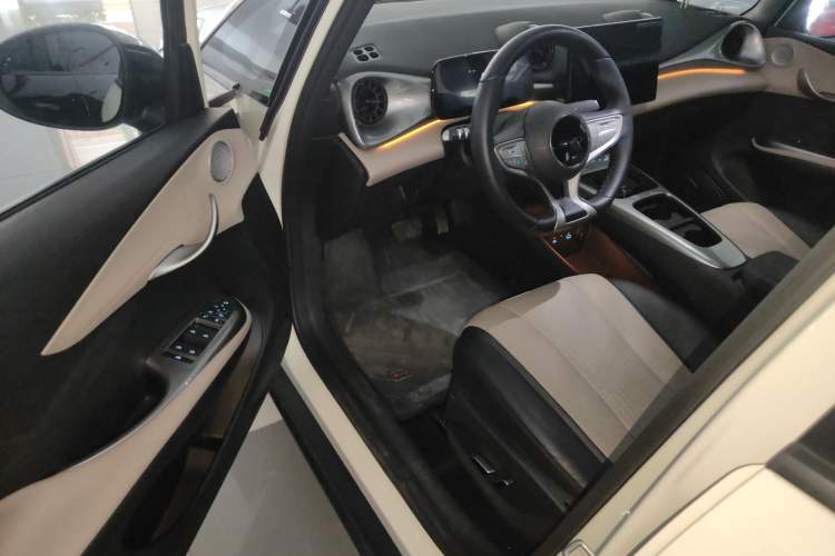 Used BYD Dolphin 2025 Intelligent Driving Version 410 km Fashion Edition