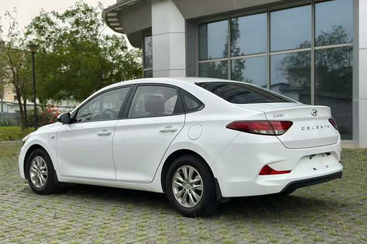Used Hyundai Celesta 2018 1.6L Automatic GL Enjoyment Edition China VI compliant Exterior 2