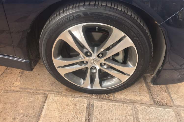 Used Honda Spirior 2013 2.4L TYPE-S
