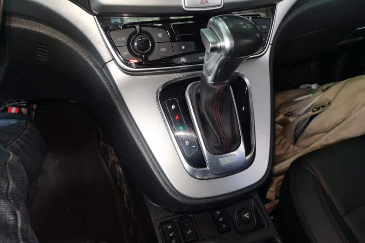 Used Haval H6 2017 Red-Label Sport Edition 1.5T Automatic Two-Wheel Drive Luxury Model
