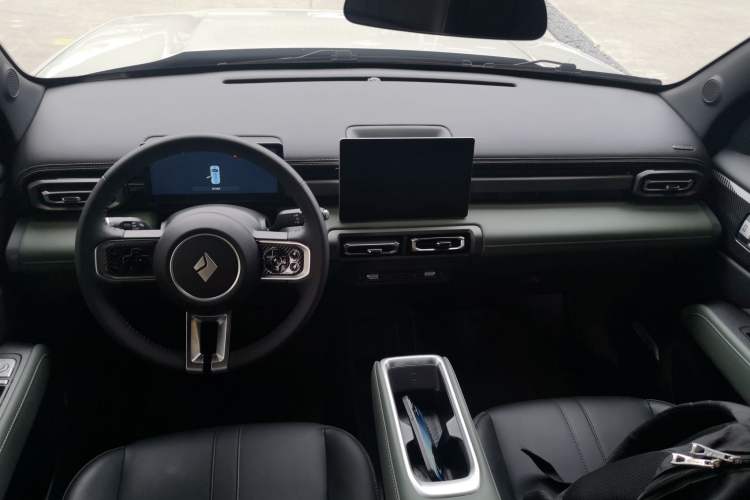 Used Baojun Spark EUV 2024 Prestige Edition 4 Seats