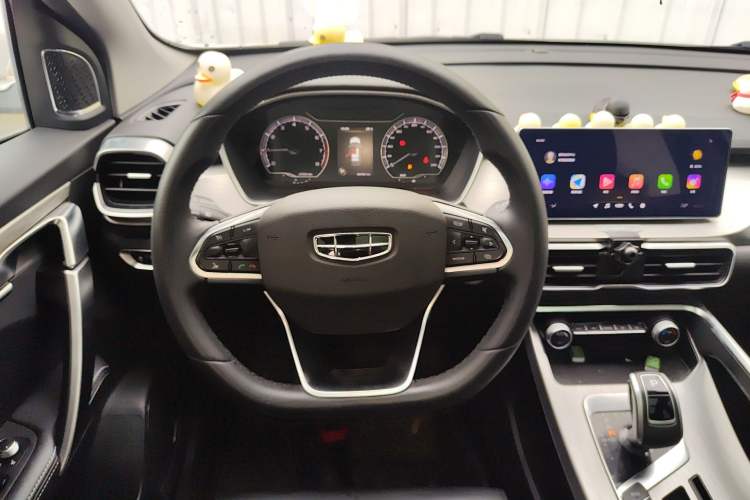 Used Geely Auto Coolray 2019 260T DCT Knight China VI Standard
