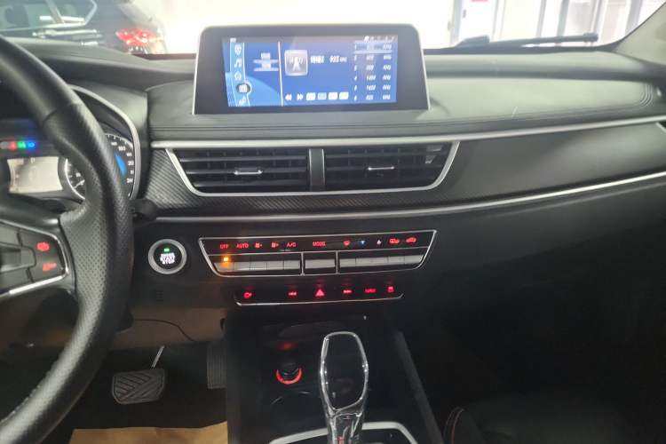 Used Dongfeng Fengon 580 2021 Revised Edition ☆ Star Version 1.5 TGDI Automatic Prestige Grade Audio And AC Panel