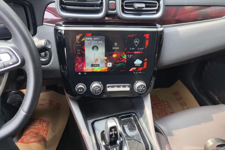 Used Lynk & Co 02 2021 1.5TD DCT Two-Wheel Drive Power Plus Audio And AC Panel