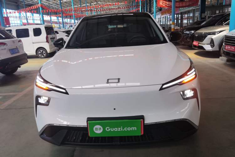 Used Bestune Yueyi 03 2025 565km Premium Edition Front