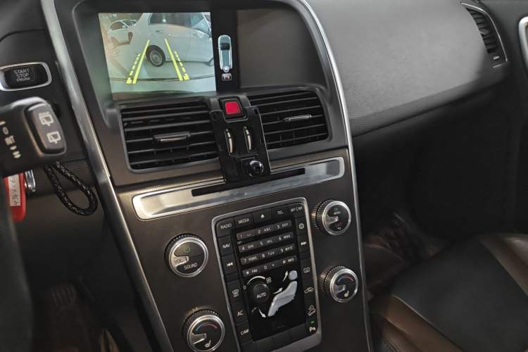 Used Volvo XC60 2014 T6 Zhiyi Edition
