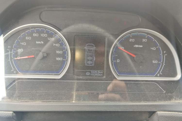 Used Iveco Power Daily 2017 2.5T Deluxe A37 High-Roof 6-7 Seater Bus 47Z5
