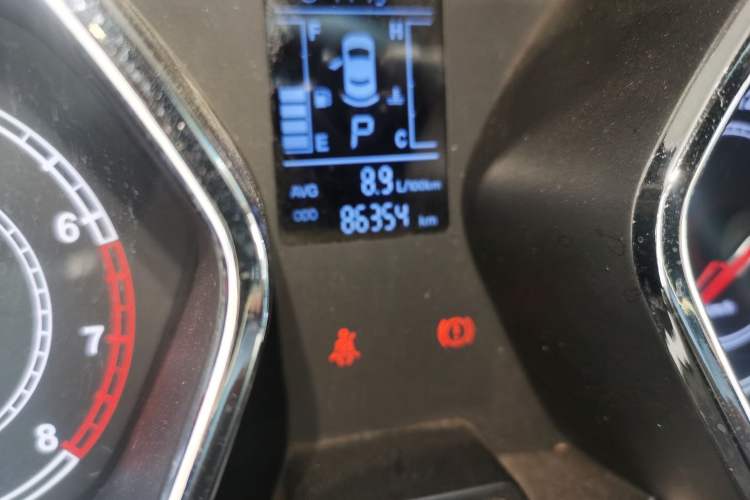 Used JAC Refine S2 2015 1.5L CVT Luxury Smart Version
