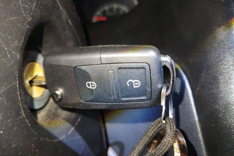 Used Baojun Lechi 2012 1.0L Manual P-TEC Superior Model
