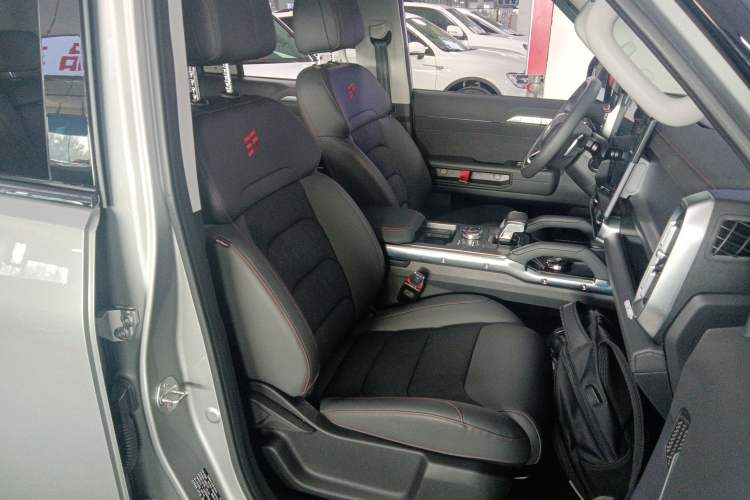 Used JETOUR Traveler 2023 1.5T Two-Wheel Drive Discovery PRO