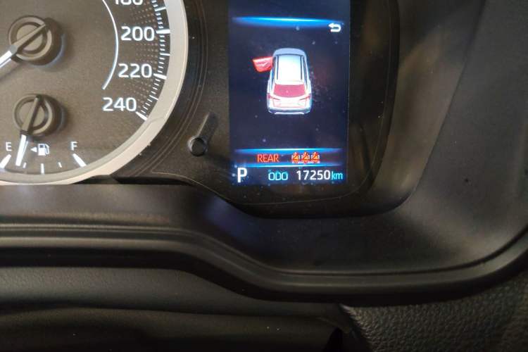 Used Toyota FRONTLANDER 2022 2.0L CVT Elite Edition Odometer Close Up