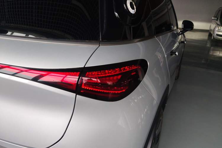 Used smart #1 2024 Premium Edition Right Rear Taillight