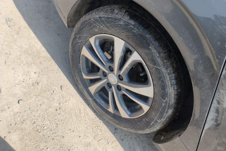 Used CHANGAN Eado 2023 Changan Edition PLUS Blue Whale NE 1.4T GDI DCT Prestige Version Right Rear Wheel Hub