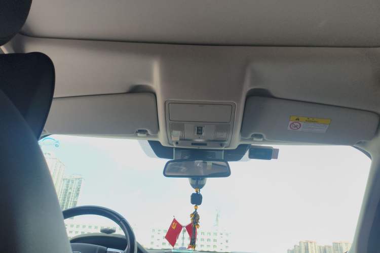 Used Land Rover Discovery Sport 2019 200PS PURE Edition China VI Standard