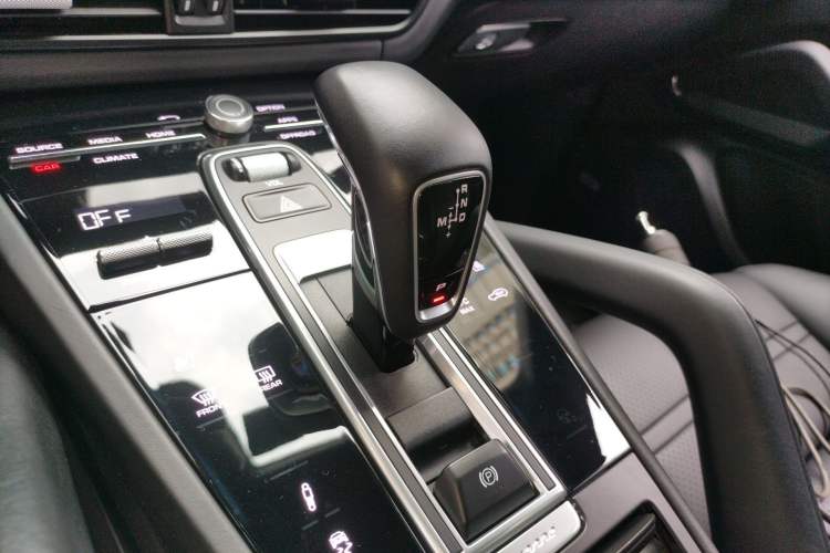 Used Porsche Cayenne 2019 Cayenne Coupé 3.0T