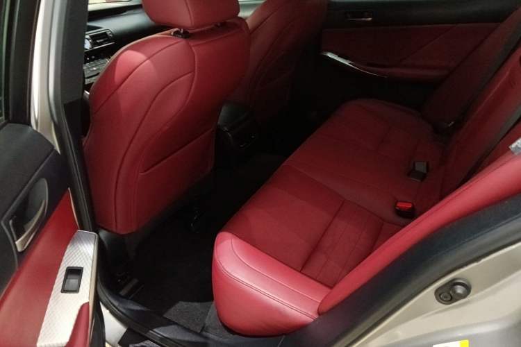 Used Lexus IS 2017 300 F SPORT Edition
