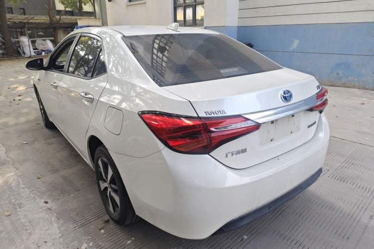 Used Toyota Levin 2016 Dual-Engine 1.8H GS-L E-CVT Leading Edition Rear Left 45 Deg