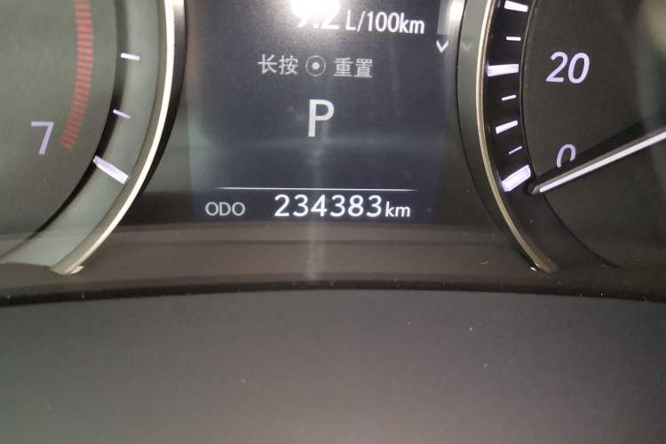 Used Lexus RX 2016 300 Two-Wheel Drive Elite Version China V Standard Odometer Close Up